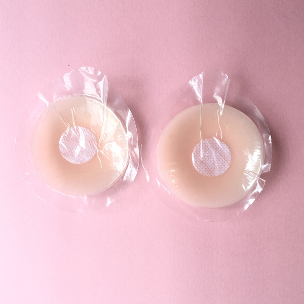 Women Silicone Nipple Stickers Anti-bump Chest Pad Lift Nipple Cover Pads 1-Pair - additional view