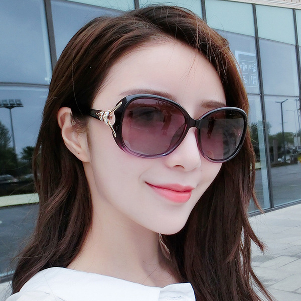 Fox Head Shape Women Fashion Sunglasses - additional view