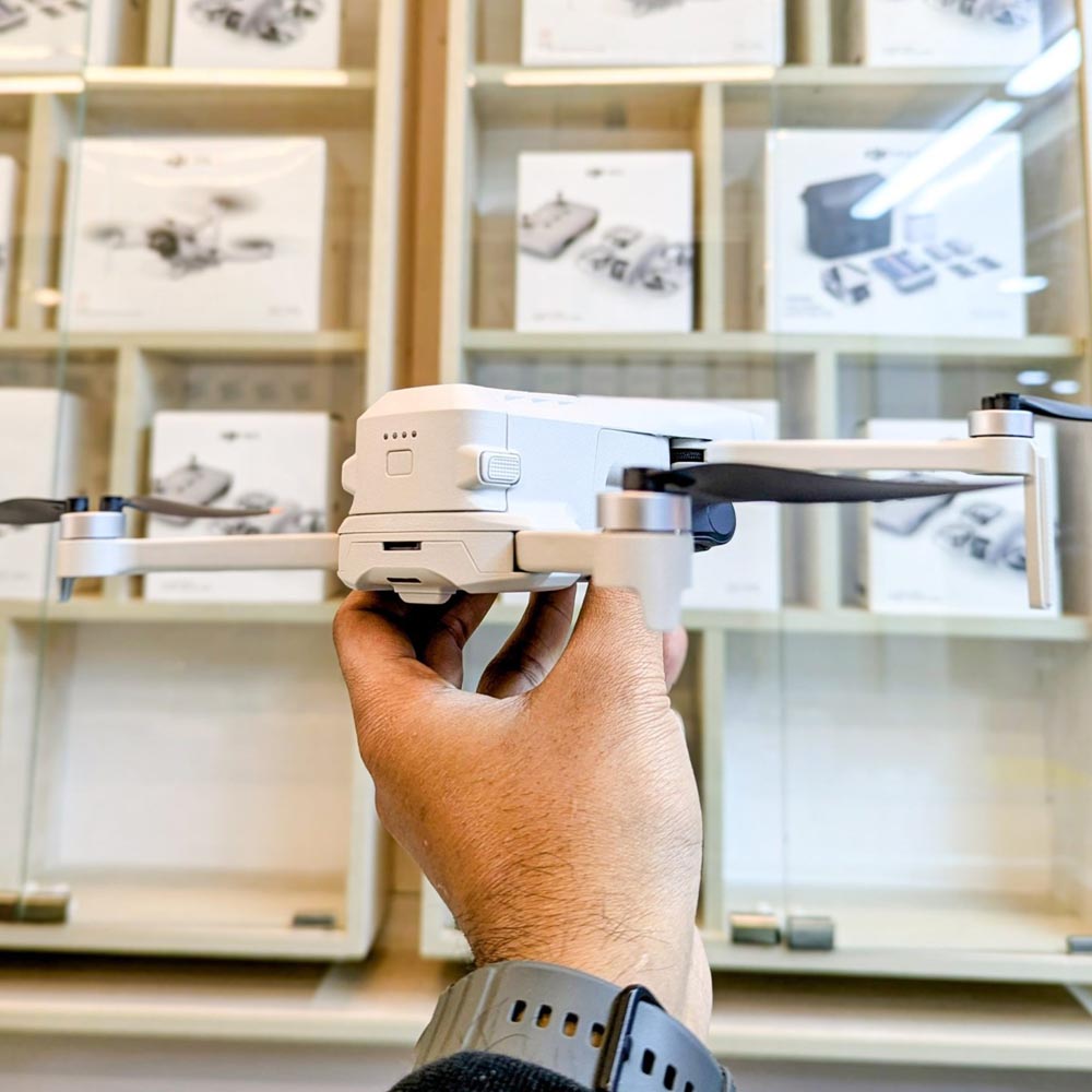XIL 017 GPS Drone 10KM Range with 3-Axis Gimbal & Smart RC - additional view