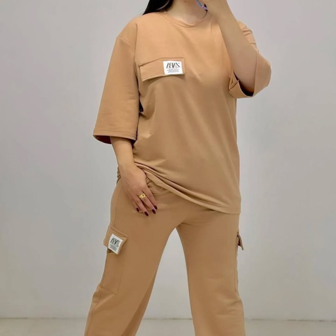 Ladics full set Fine lekra fabrics T-shirt and Pant