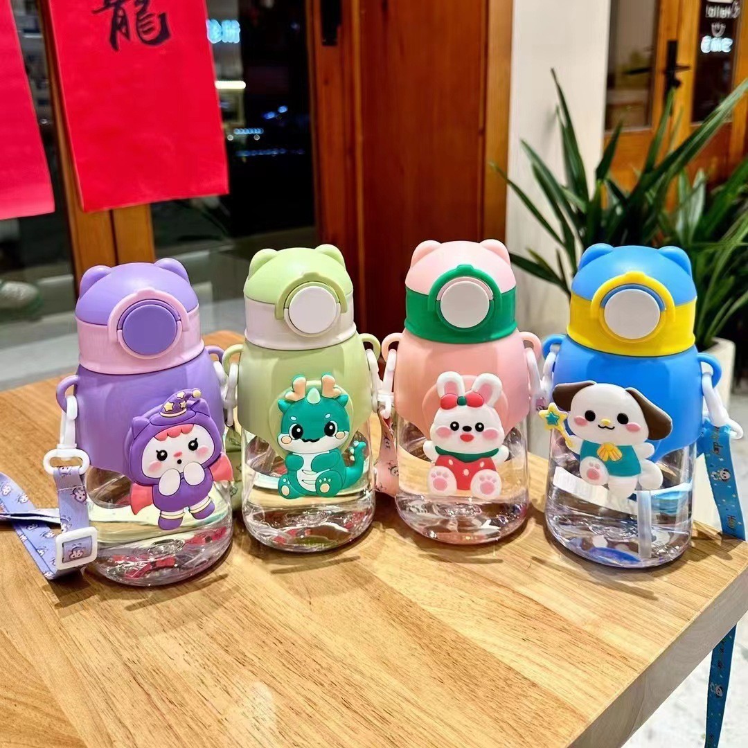 Baby Water Bottle / Kids Mom pot 600 ml -1pcs